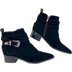 Marc Fisher Yandi bootie size 8M black